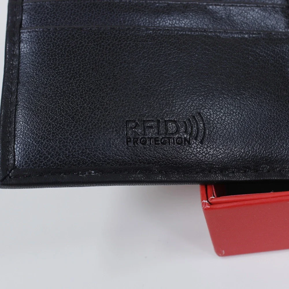 True Religion Men's Black Leather Bifold Wallet Matte Black Logo Plate Rfid Nib